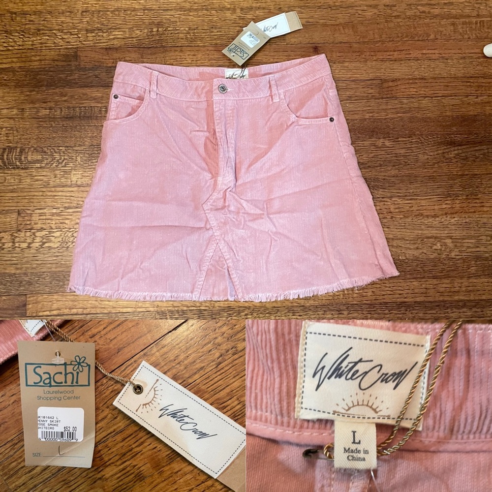 NWT pink denim skirt !!